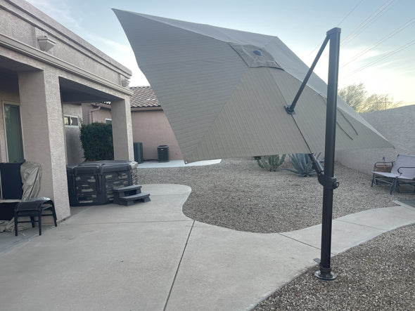 AG25TSQ Cantilever Umbrella